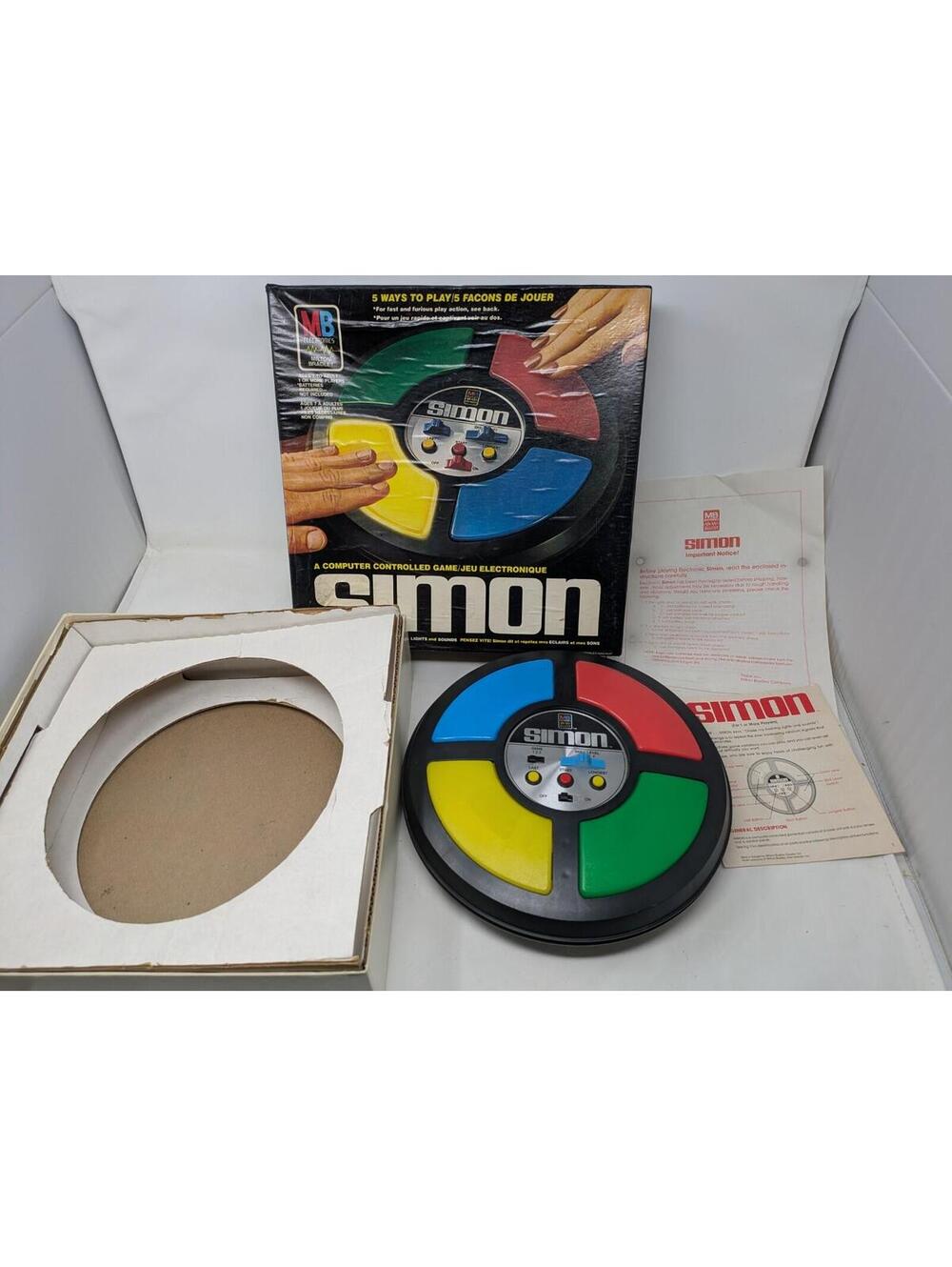 Vintage 1978 Simon Electronic Game Milton Bradley Tested & Works